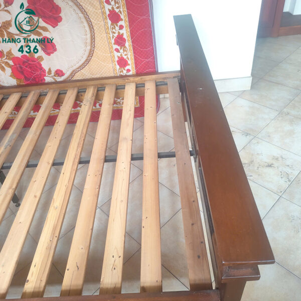 giuong go cu 2mx1m6 van go nau 5