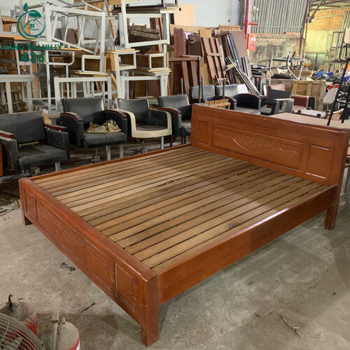 giuong go tu nhien cu 1m8x2m ben dep 2