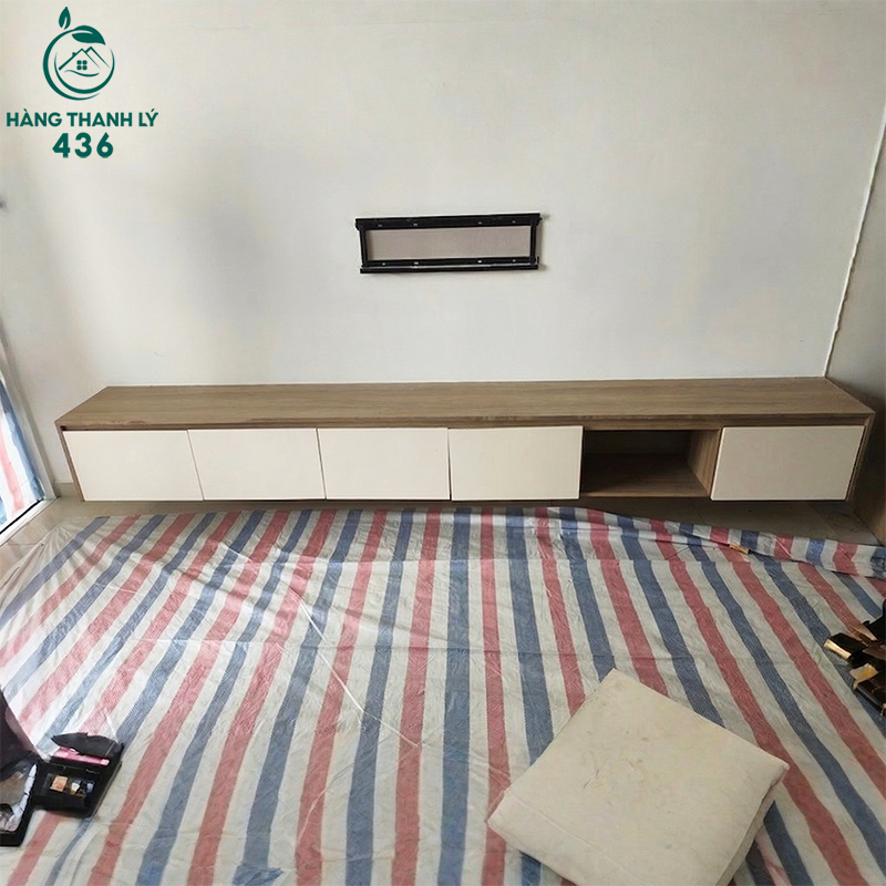 Kệ Tivi Cũ Màu Vân Gỗ Phối Trắng Sang Trọng ke-tivi-cu-mau-van-go-phoi-trang-sang-trong Kệ Tivi Cũ Màu Vân Gỗ Phối Trắng Sang Trọng