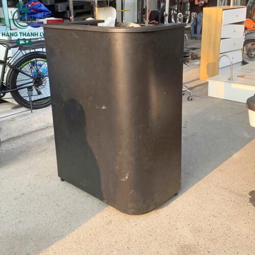 quay thu ngan cu 1m1x78cmx45cm mini mau den 4