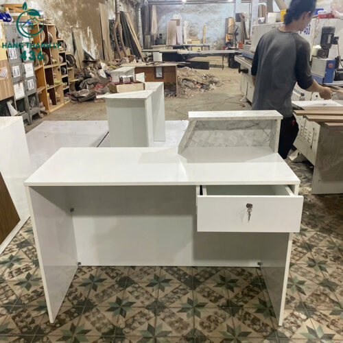 thanh ly quay le tan mau trang van da moi 99 1