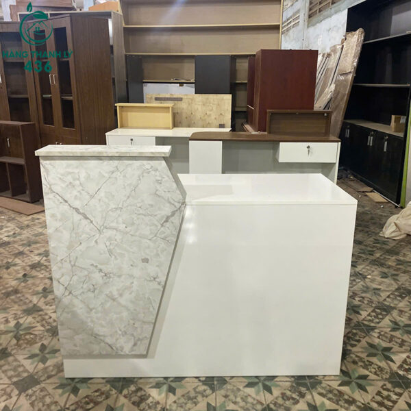 thanh ly quay le tan mau trang van da moi 99 2