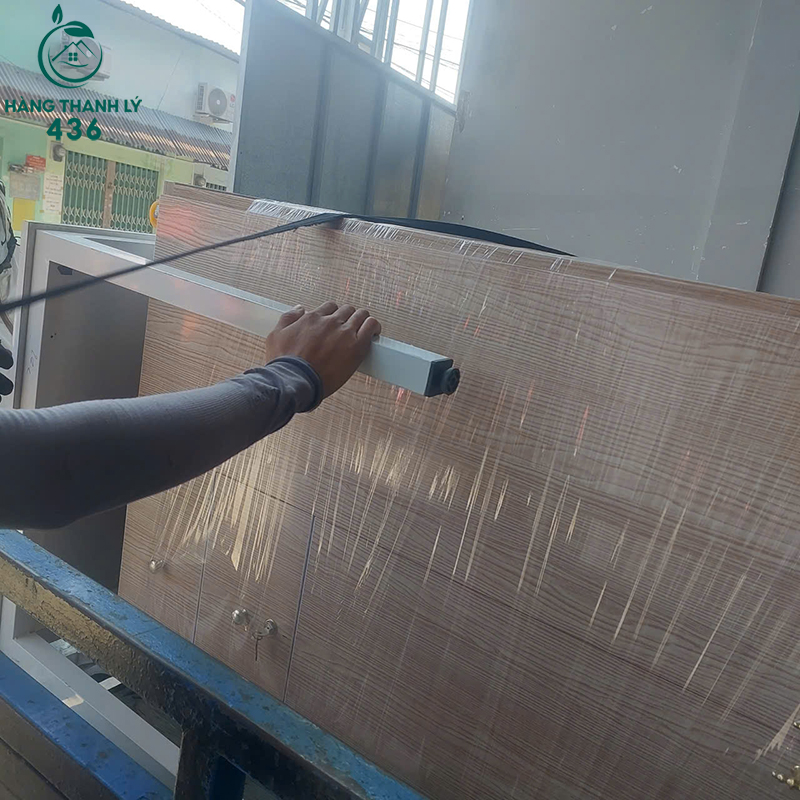 Thu mua tủ quần áo cũ