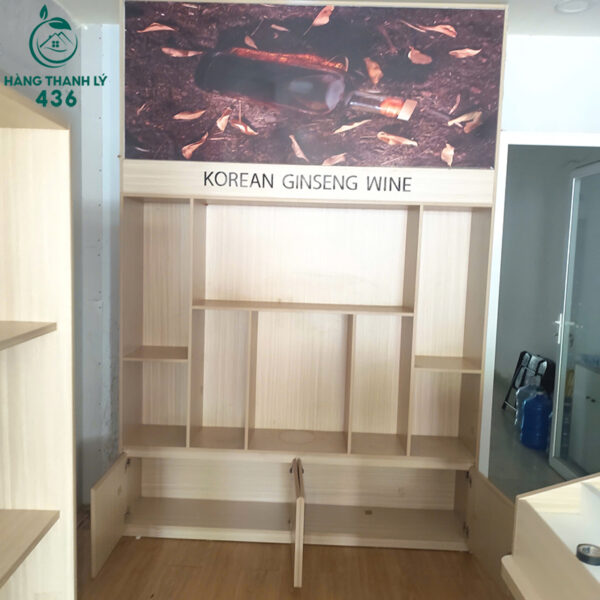 tu ke trung bay san pham cu 1m85x35cmx2m70 mau go sang 2