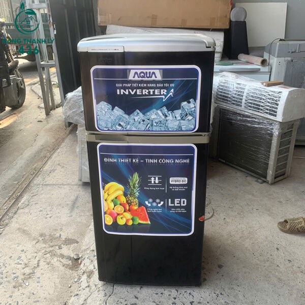 tu lanh aqua inverter 2 canh cu mau den 120l 2