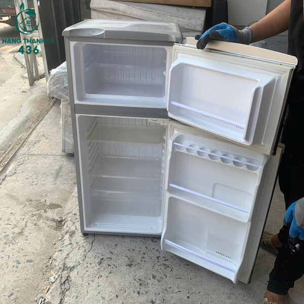 tu lanh aqua inverter 2 canh cu mau den 120l 4