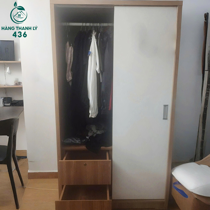 Tủ Quần Áo Cũ 1M2X2M 2 Cánh Lùa Màu Trắng Kem tu-quan-ao-cu-1m2x2m-2-canh-lua-mau-trang-kem-1 Tủ Quần Áo Cũ 1M2X2M 2 Cánh Lùa Màu Trắng Kem