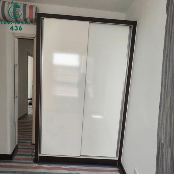 tu quan ao cua lua 1m5x2m4x65cm mau trang 1