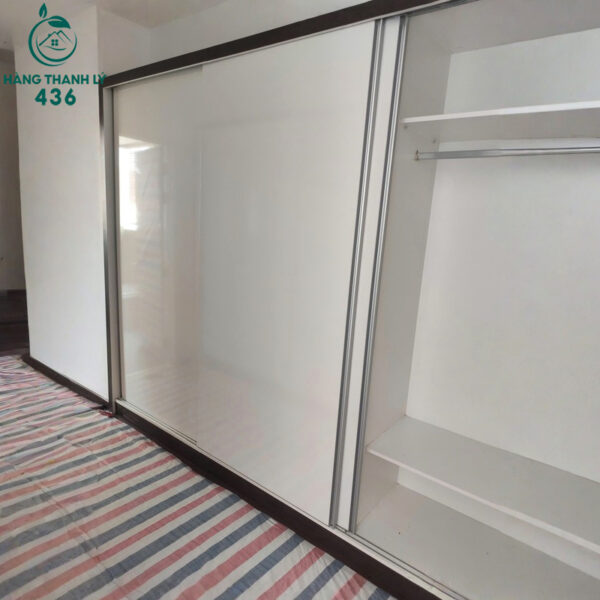 tu quan ao cua lua 3m2x2m4x60cm mau trang cu 2