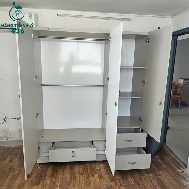 tu-quan-ao-go-3-canh-cu-1m6x2mx60cm-1 Tủ Quần Áo Gỗ 3 Cánh Cũ 1M6X2MX60CM
