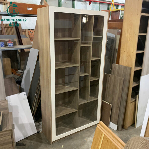 tu trung bay go 1mx2m cua kinh nhieu ngan dep cu 1