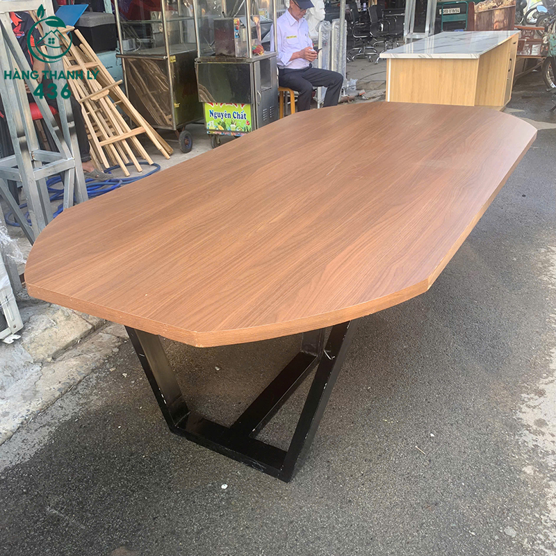 Bàn Họp Cũ 2M4X1M2 Mặt Gỗ Chân Sắt 5 ban hop cu 2m4x1m2 mat go chan sat 2