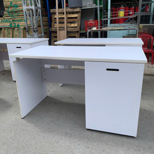 ban lam viec cu 1m2x60x70cm mau trang thiet ke kem hoc tu 2