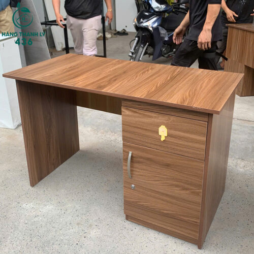 ban lam viec cu 1m2x70cm co hoc tu van go nau 2