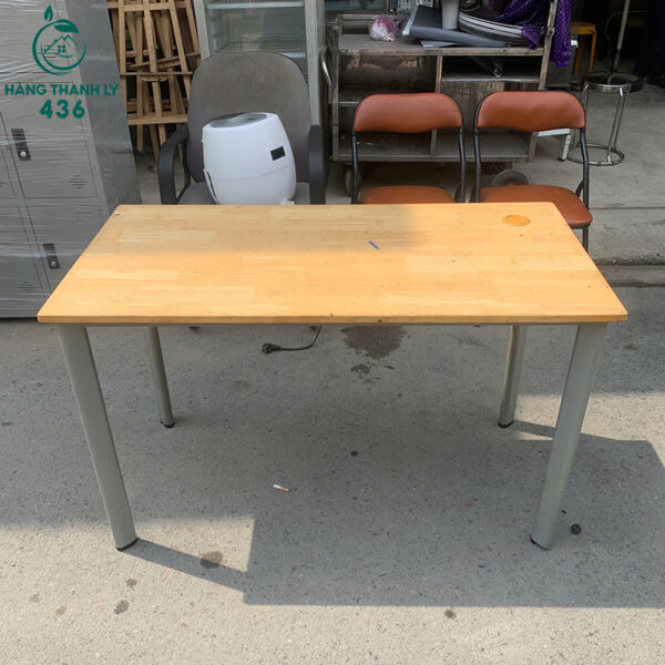 ban lam viec mat van go mau sang cu 1m2x60cm 3