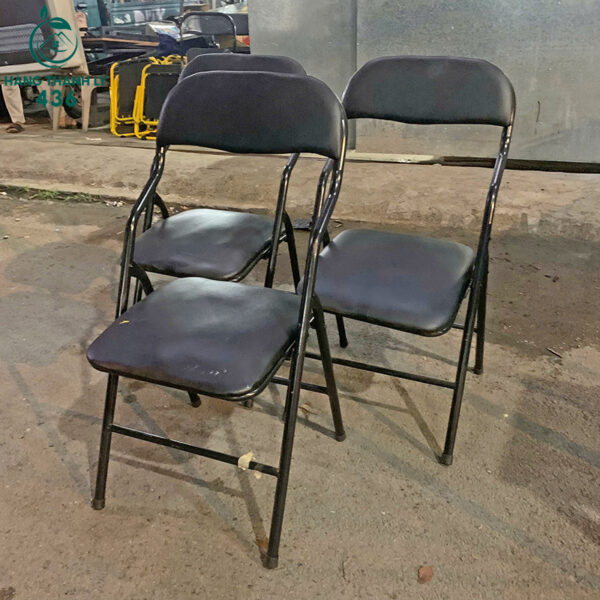 ghe gap cu khung sat son den lung cao 1
