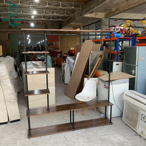 gia treo quan ao go khung sat cu 1m8x2m nhieu tang tien dung 1