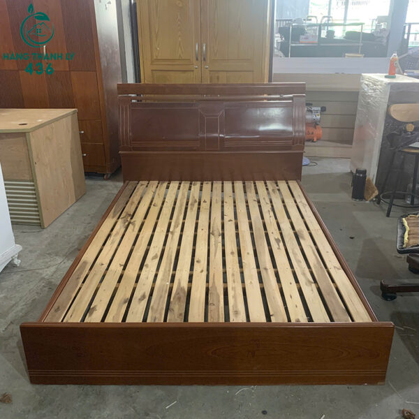 giuong-ngu-go-mau-nau-cu-1m4x2m-khung-chac-chan (4) giuong ngu go mau nau cu 1m4x2m khung chac chan 4