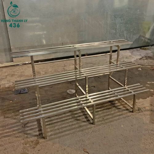 ke inox cu 3 tang chua do tien loi 1