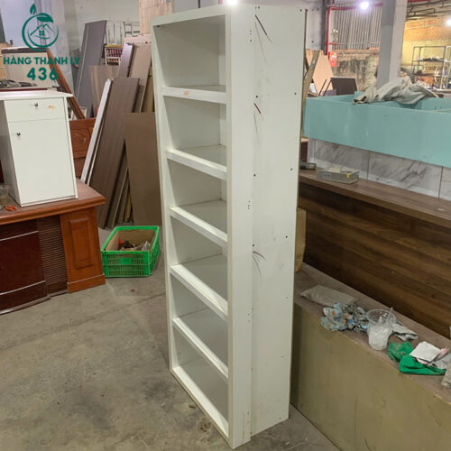 ke trung bay go cu 70cmx35x1m9 mau trang thiet ke nhieu tang 2