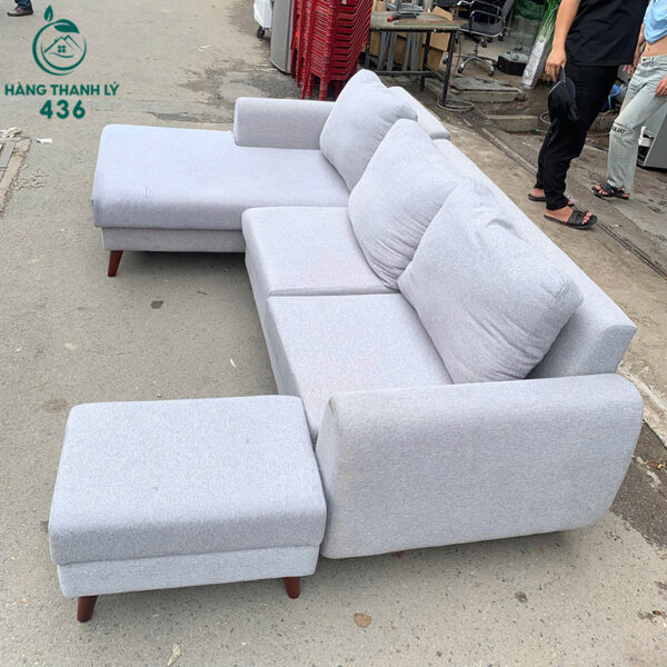 sofa-goc-chu-l-cu-boc-vai-mau-xam-kem-don-roi (2) sofa goc chu l cu boc vai mau xam kem don roi 2