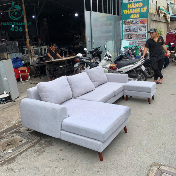 sofa-goc-chu-l-cu-boc-vai-mau-xam-kem-don-roi (4) sofa goc chu l cu boc vai mau xam kem don roi 4