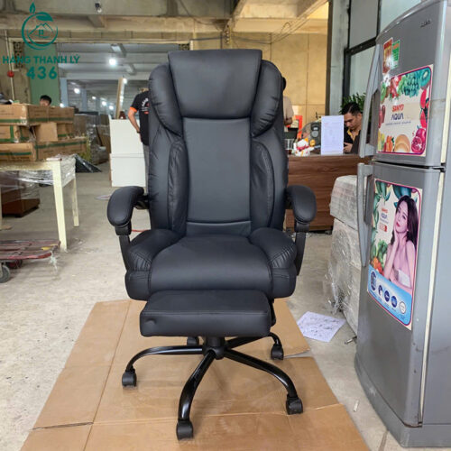 thanh ly ghe giam doc da pu co gac chan moi 99 2