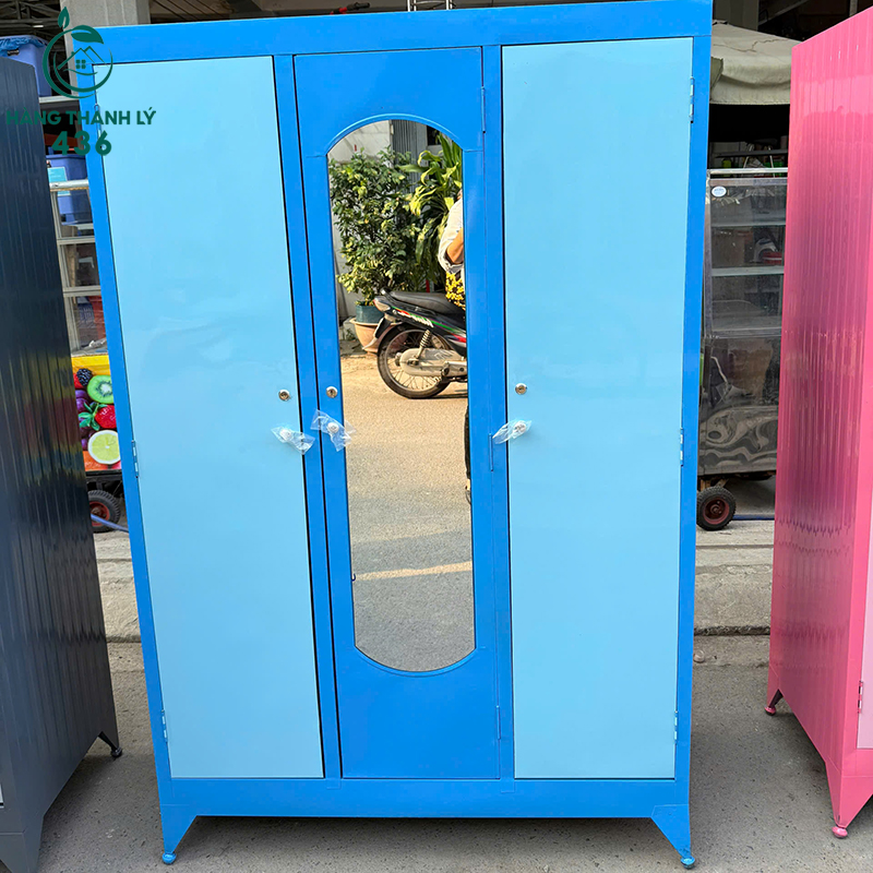Thanh Lý Tủ Quần Áo Sắt 1M2X1M8 3 Cánh Có Gương (Nhiều Màu) 13 thanh ly tu quan ao sat cu 3 canh co guong nhieu mau 9