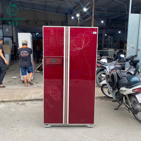 tu lanh lg cu side by side mau do do 2