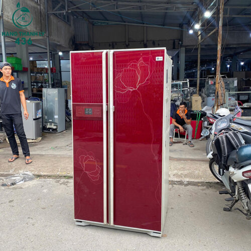 tu lanh lg cu side by side mau do do 3