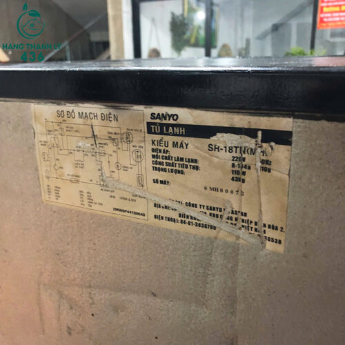 tu lanh sanyo cu 2 canh mau den 5