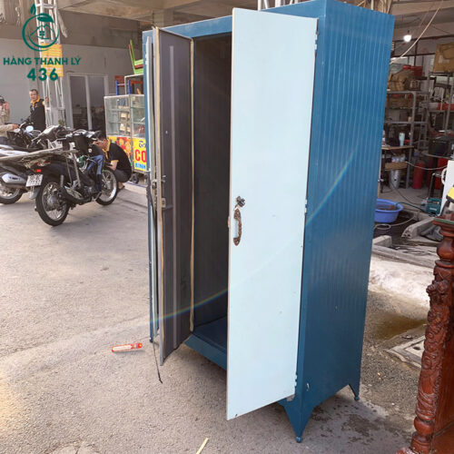 tu quan ao sat cu 1m15 3 canh mau xanh trang 3