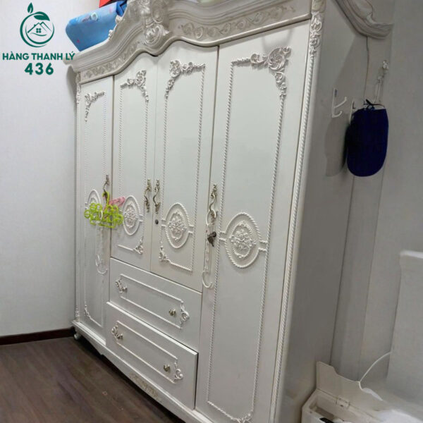 tu quan ao tan co dien cu mau trang sang trong