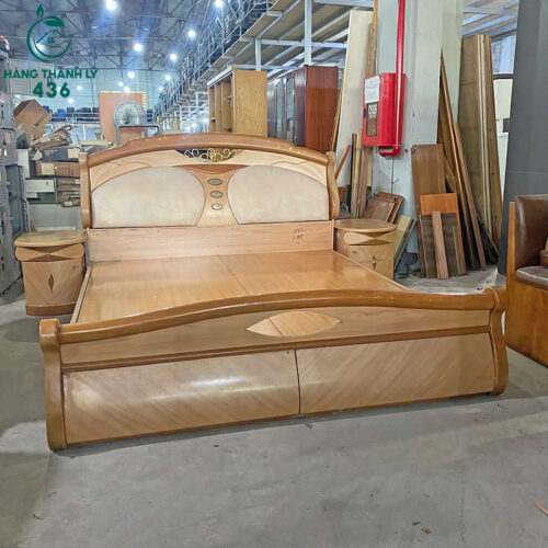 Giường Ngủ Gỗ Cũ 1M8 Đầu Giường Bọc Đệm 4 1m8x2m 1 copy