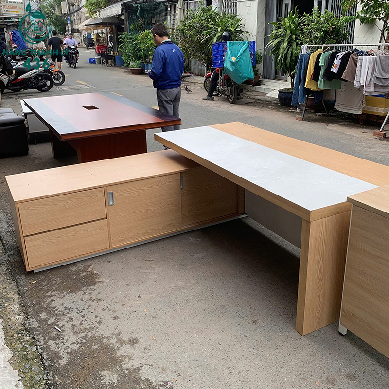 Bàn Giám Đốc Cũ 2MX90CM Kèm Tủ Phụ 2M15X60CM 6 ban giam doc 2mx90cm kem tu phu 2