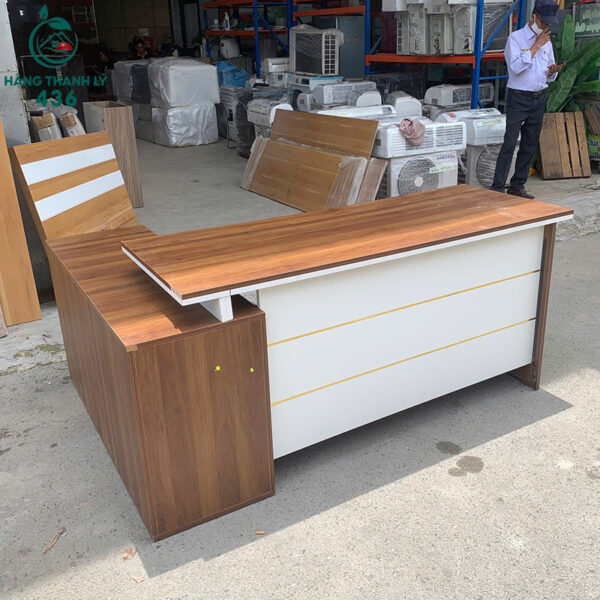 ban giam doc cu van go cu 1m6x60cm kem tu phu 1m2 2