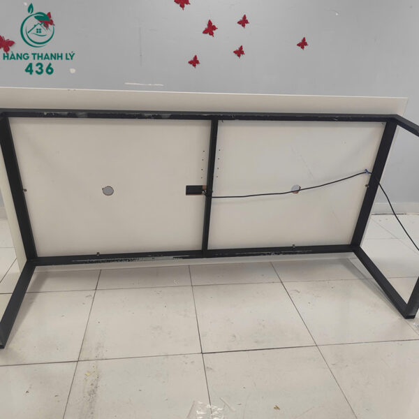 ban hop cu 2m4x1m2 mau trang chan sat chu u 3