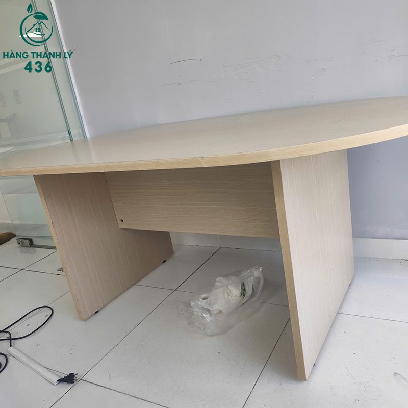 Bàn Họp Gỗ Cũ 2MX1M Mặt Oval 9 ban hop go cu 2mx1m mat oval 4