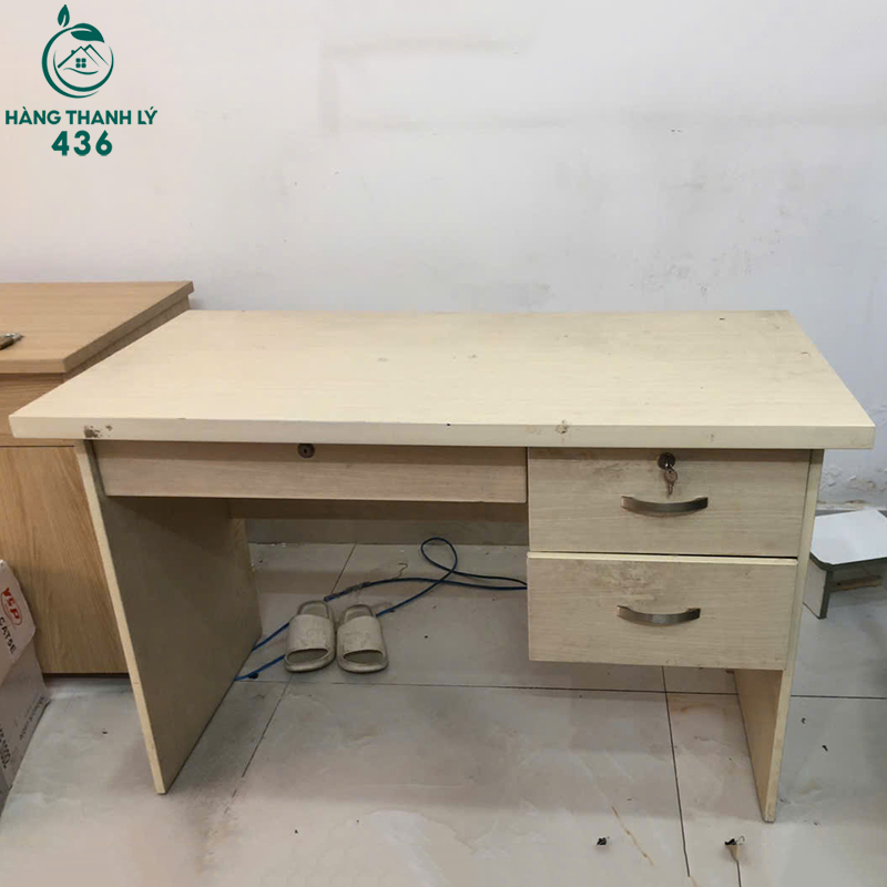 Bàn Làm Việc Cũ 1m2 Gỗ Có 3 Hộc Kéo 2 ban lam viec cu 1m2 go co 3 hoc keo