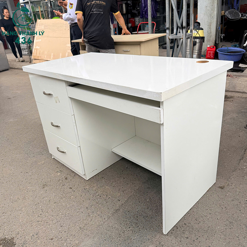 ban lam viec cu 1m2x60cm mau trang 3 hoc keo nhieu mau 2
