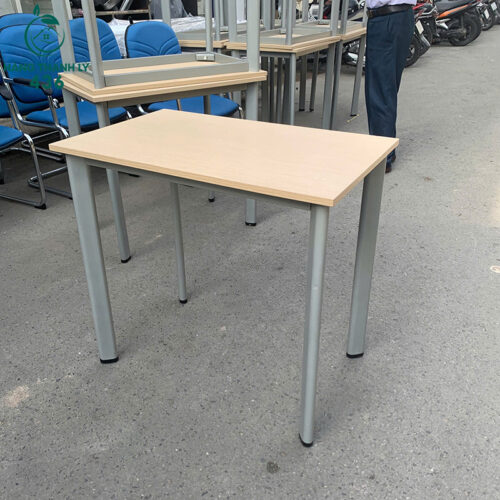 ban lam viec cu 80 x 50 mat go chan sat gon dep 3