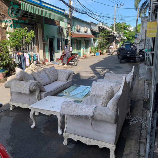bo-sofa-co-dien-cu-mau-kem-kem-ban-tra (3) bo sofa co dien cu mau kem kem ban tra 3