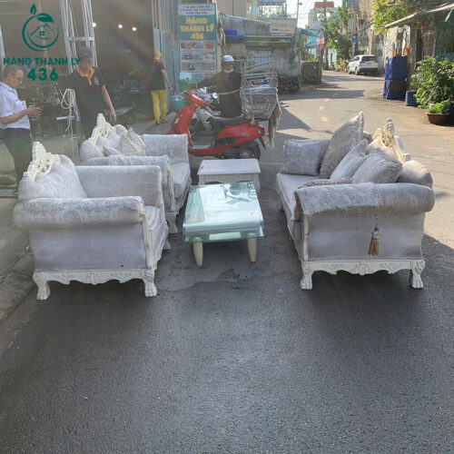 Bộ Sofa Cổ Điển Cũ Màu Kem Kèm Bàn Trà 3 bo sofa co dien cu mau kem kem ban tra 4