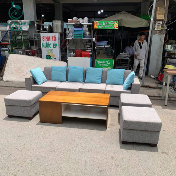 bo-sofa-cu-mau-xam-kem-ban-tra-va-don-roi (1) bo sofa cu mau xam kem ban tra va don roi 1
