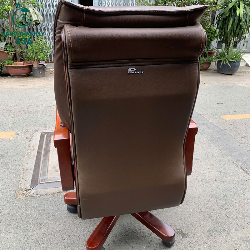 Ghế Giám Đốc Cũ Bọc Da Màu Nâu Tay Gỗ Sang Trọng 5 ghe giam doc cu boc da mau nau tay go sang trong 2