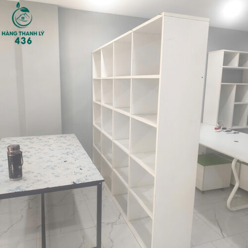 Kệ Trưng Bày Cũ 2M4X40CMX2M05 Màu Trắng Có Nhiều Ô 3 ke trung bay cu 2m4x40cmx2m05 mau trang co nhieu o 2