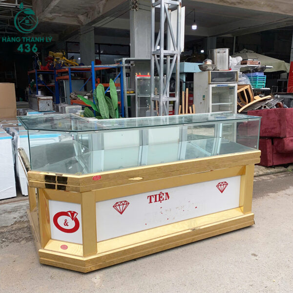 quay kinh tiem vang cu 2m19x1m25 dang goc l trung bay dep 6
