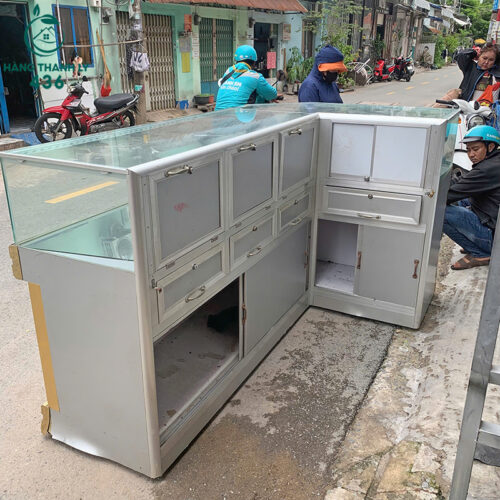 quay kinh tiem vang cu 2m19x1m25 dang goc l trung bay dep 7