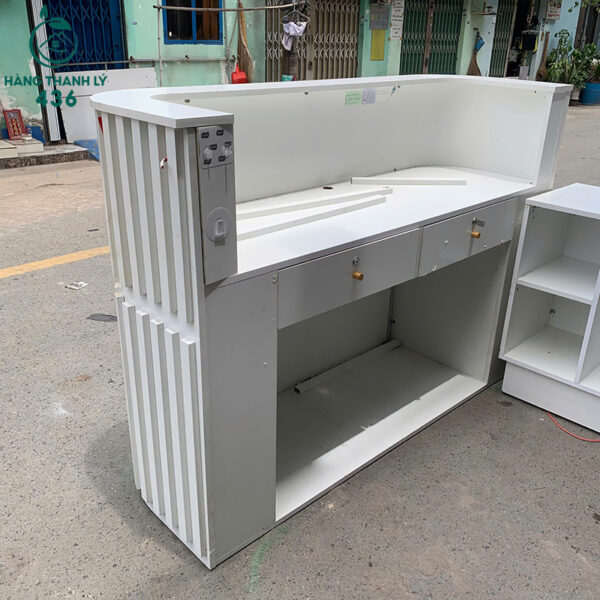 quay-le-tan-cu-1m6x55cmx1m12-mau-trang-thiet-ke-bo-cong-dep (1) quay le tan cu 1m6x55cmx1m12 mau trang thiet ke bo cong dep 1