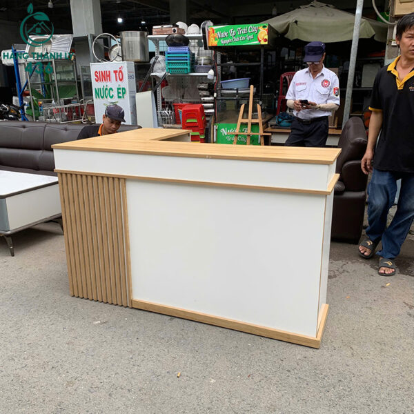 quay-le-tan-cu-chu-l-1m55x1m1-van-go-trang-vang (1) quay le tan cu chu l 1m55x1m1 van go trang vang 1